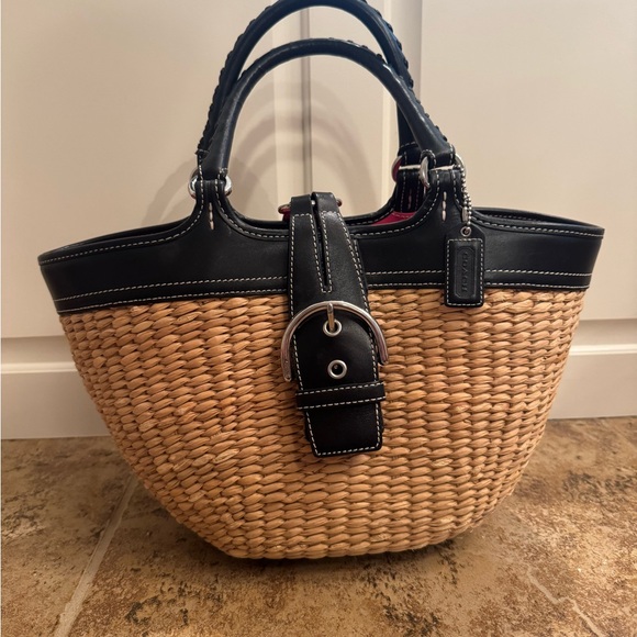Coach Handbags - Coach Vintage Wicker Basket Purse with Black Leather Accents
